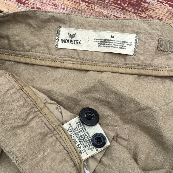 🍁INDUSTRY Casual Lenin Blend Shorts 🍁 - Picture 3 of 9